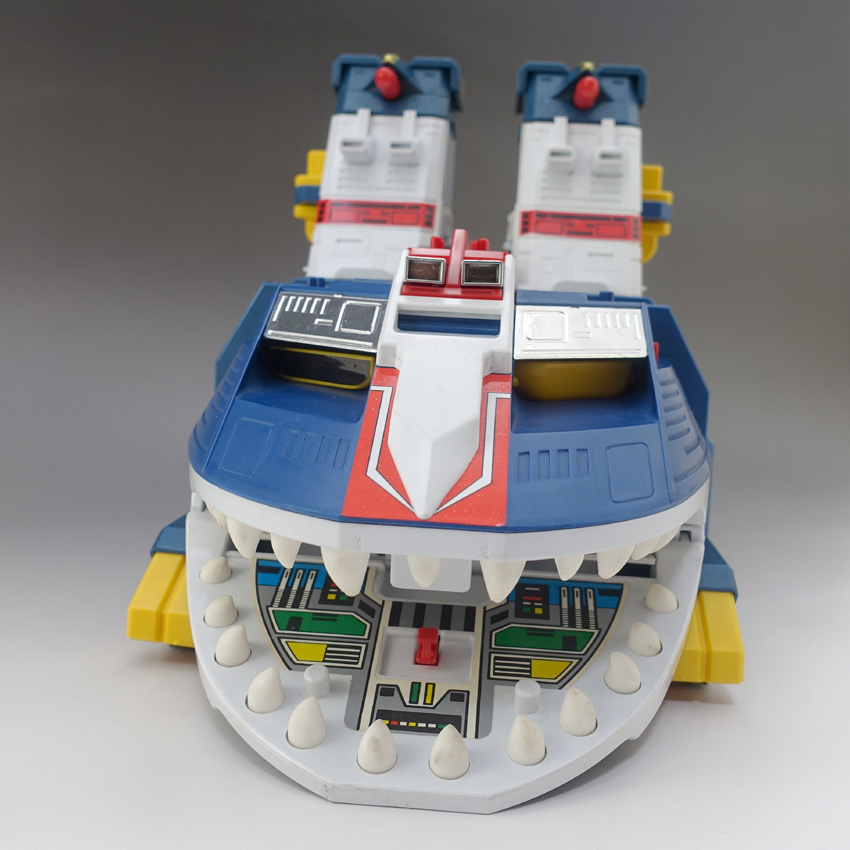 ビッグスケール 太陽合体ジャガーバルカン ポピー BigScale